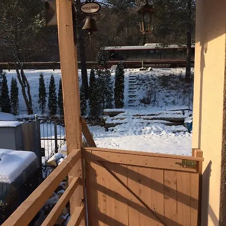 Gæstehus Rekreacna Chata Cemjata
